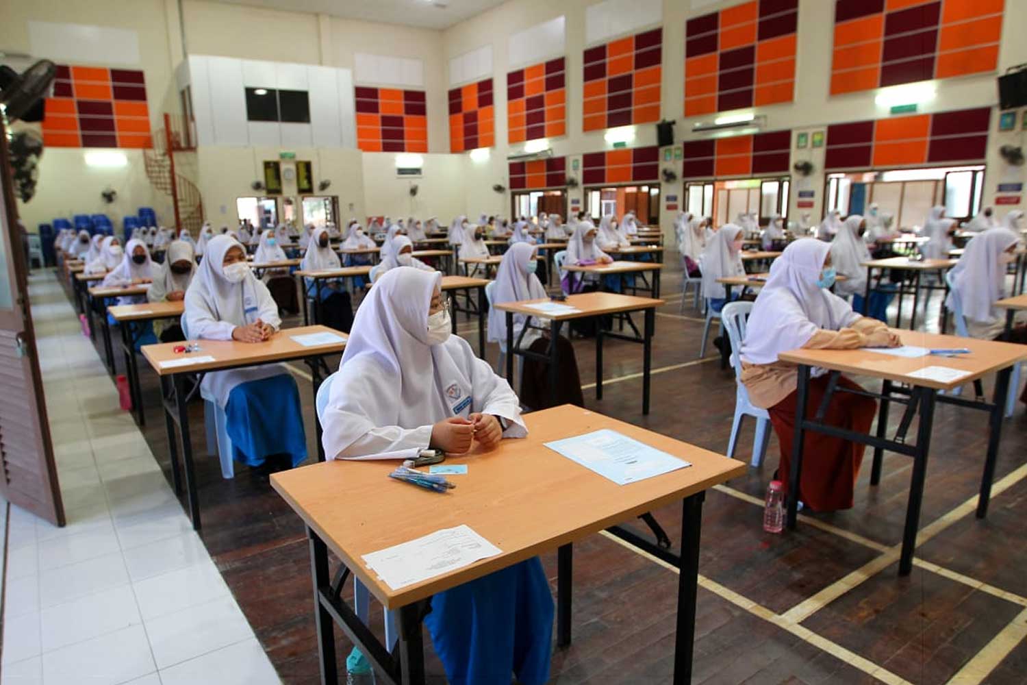 Pengawas SPM 2021 mengeluh bayaran elaun belum diterima