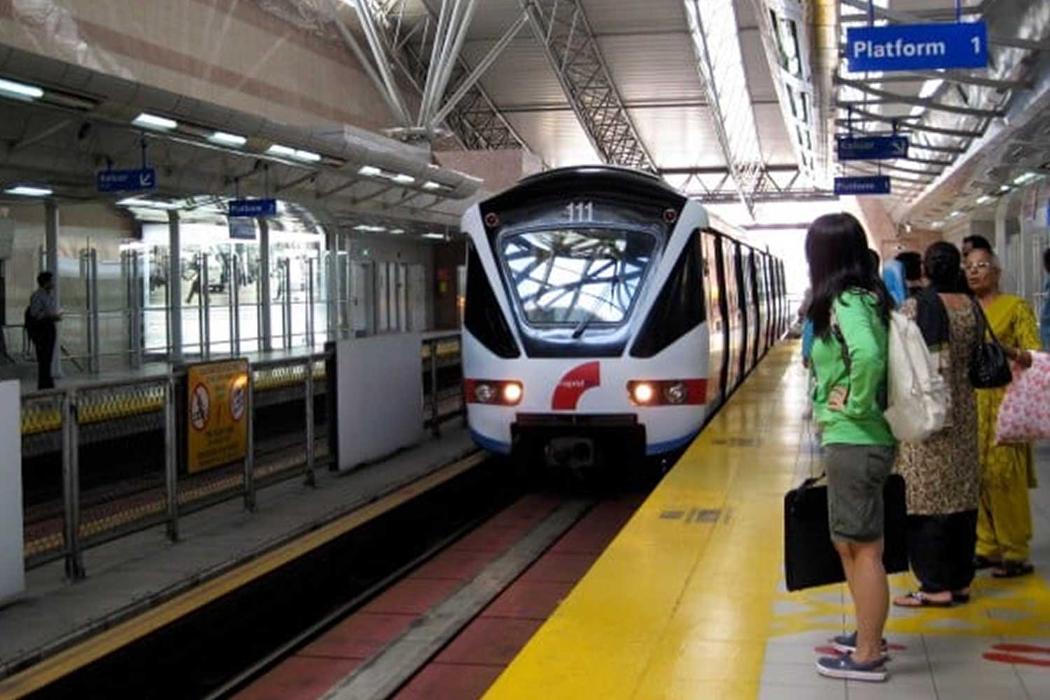 16 stesen utama LRT ditutup seminggu, "nak pergi kerja macam mana ni?" - pekerja